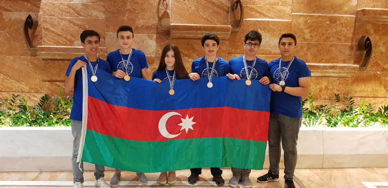 Ölkə birincisi təhsilini harda davam etdirəcək? (FOTO)